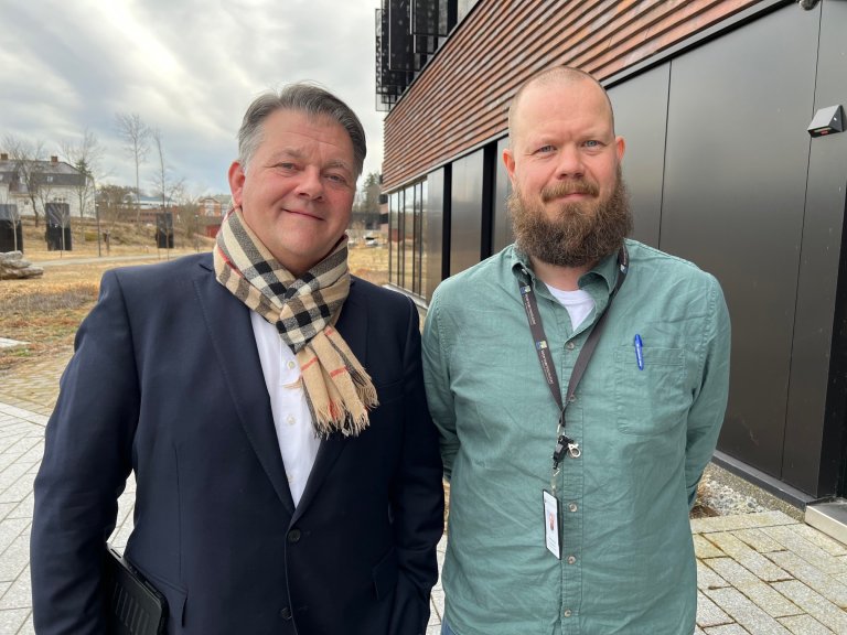 Munn- og klauvsjuke og dagens situasjon er tema i en ny episode av VETpodden der Grøntvedt og Tronerud er gjester i studio. Foto: Bryndis Holm